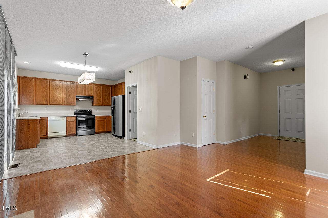 110 Caley Road Apex, NC 27502 - Photo 9 of 28 110 Caley Road_15