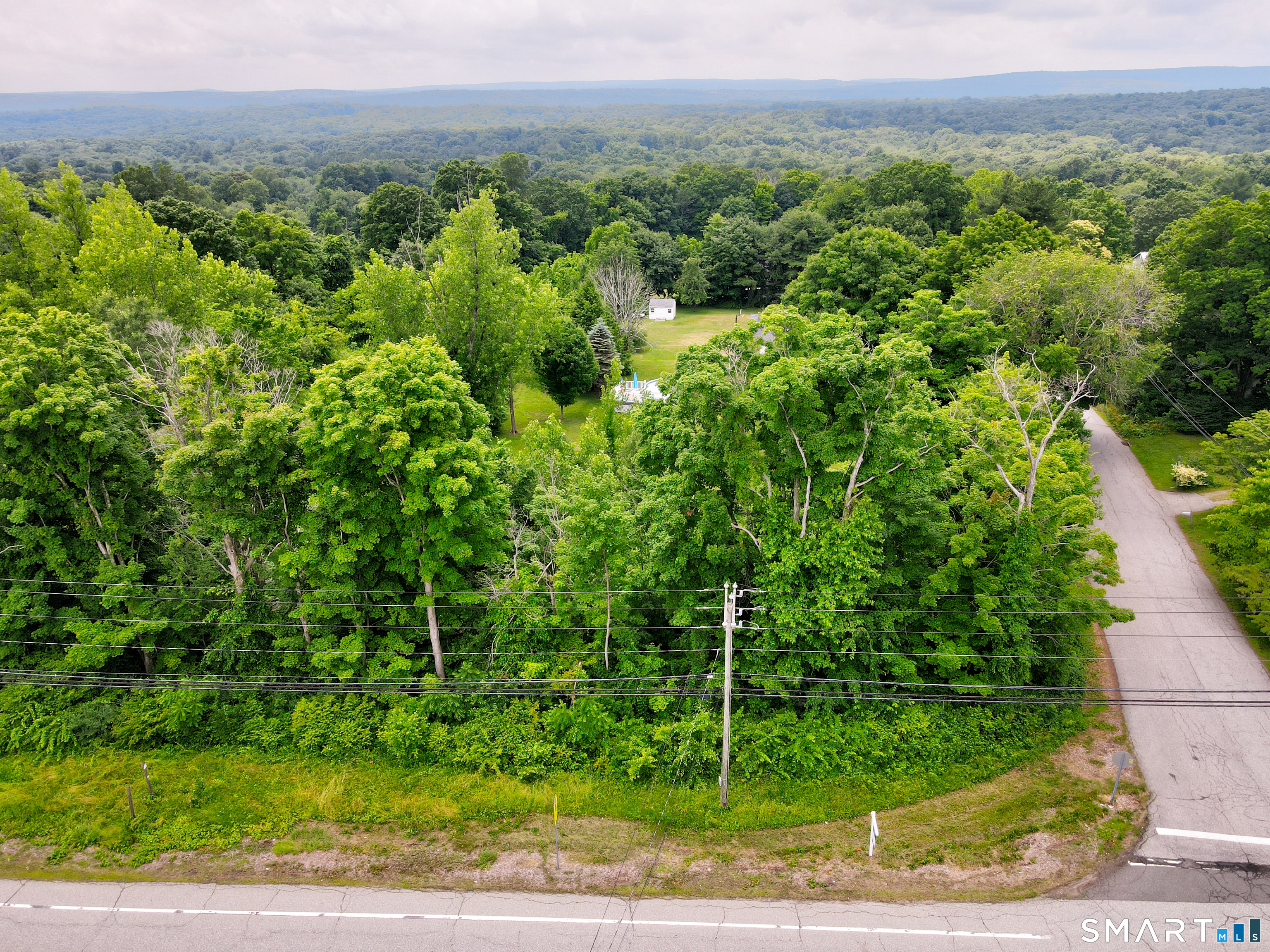 3 Hall Road Hebron, CT 06248 - Photo 4 of 14