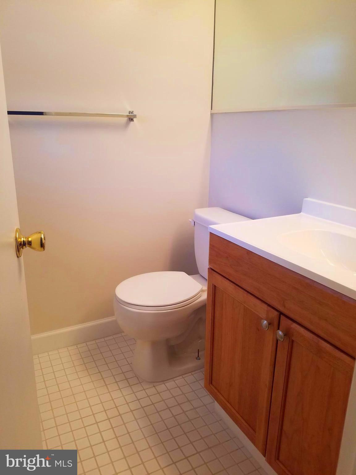 12004 Tarragon Road, Unit D Reisterstown, MD 21136 - Photo 10 of 20 Bath (Master)