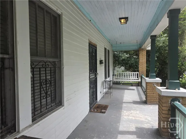 $1,800 | 105 Forrest Avenue, Savannah, GA 31404