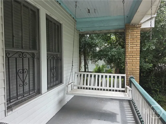 $1,800 | 105 Forrest Avenue, Savannah, GA 31404