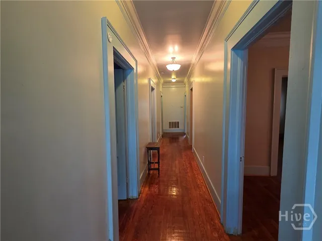 $1,800 | 105 Forrest Avenue, Savannah, GA 31404
