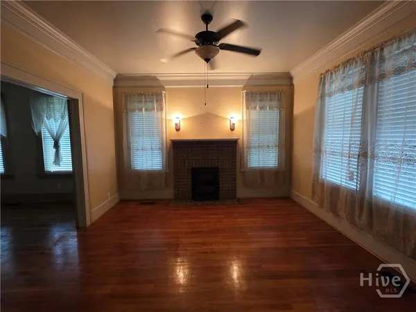 $1,800 | 105 Forrest Avenue, Savannah, GA 31404