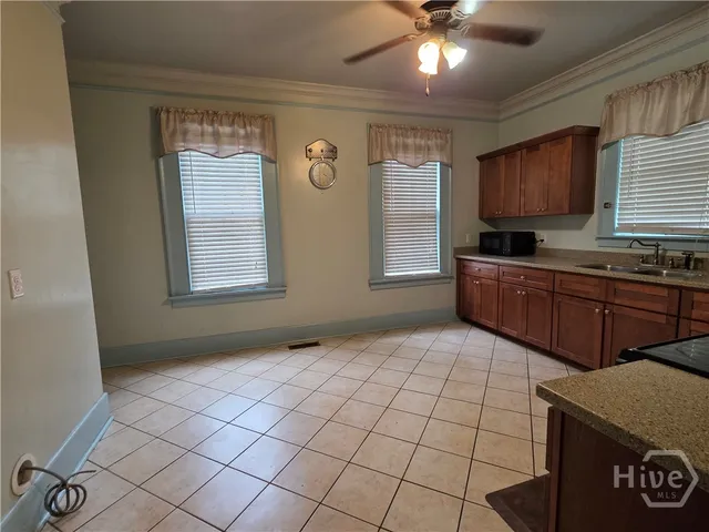 $1,800 | 105 Forrest Avenue, Savannah, GA 31404