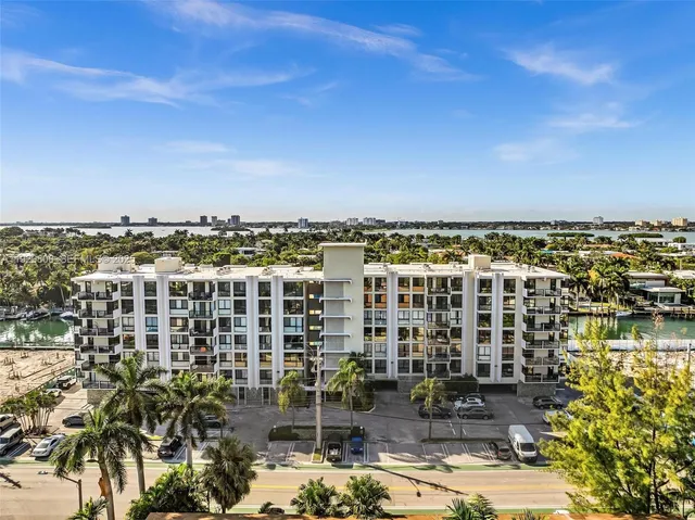 $3,300 | 9800 West Bay Harbor Drive, Unit 403, Bay Harbor Islands, FL 33154
