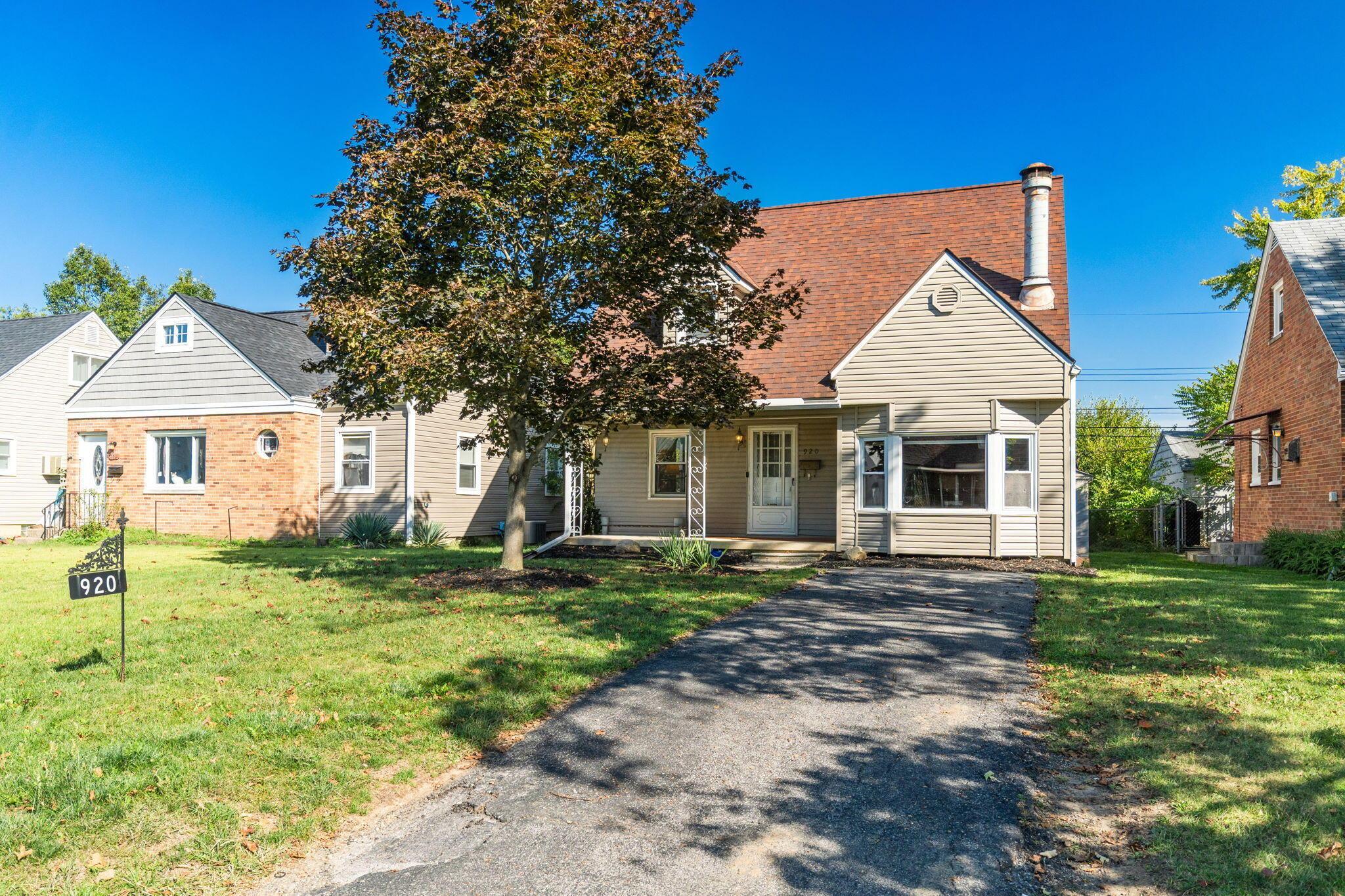 920 Chestershire Road Columbus, OH 43204 - Photo 29 of 29 920 Chestershire Rd (Exterior)-5