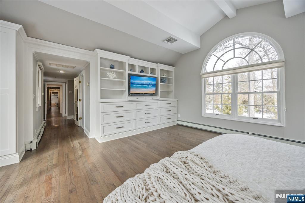 202 Chestnut Ridge Road Saddle River, NJ 07458 - Photo 29 of 50