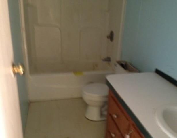 1930 Shiloh Road Decatur, TN 37322 - Photo 8 of 14 BATHROOM 2