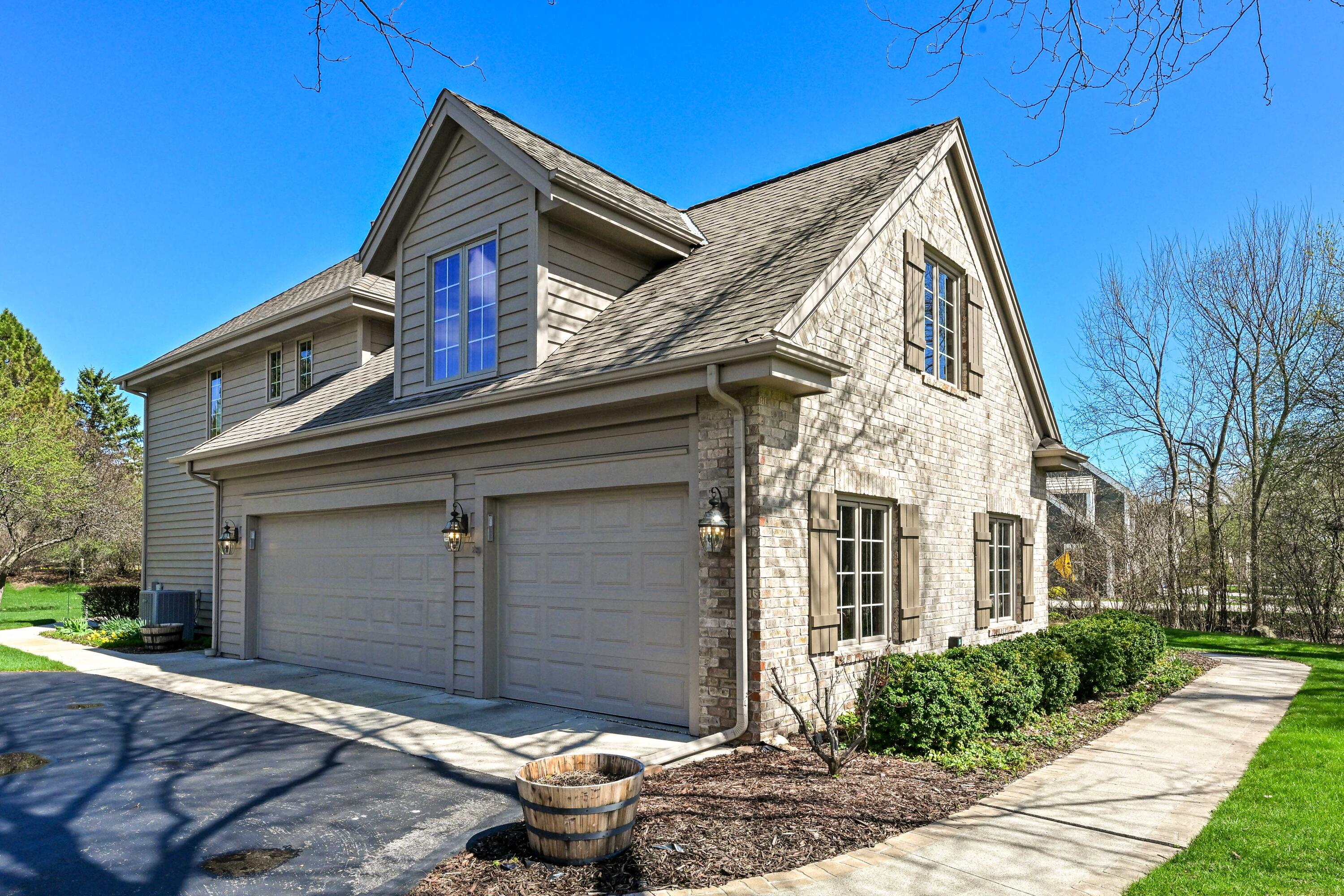 17700 Parish Drive Brookfield, WI 53045 - Photo 35 of 42 Beautiful curb appeal