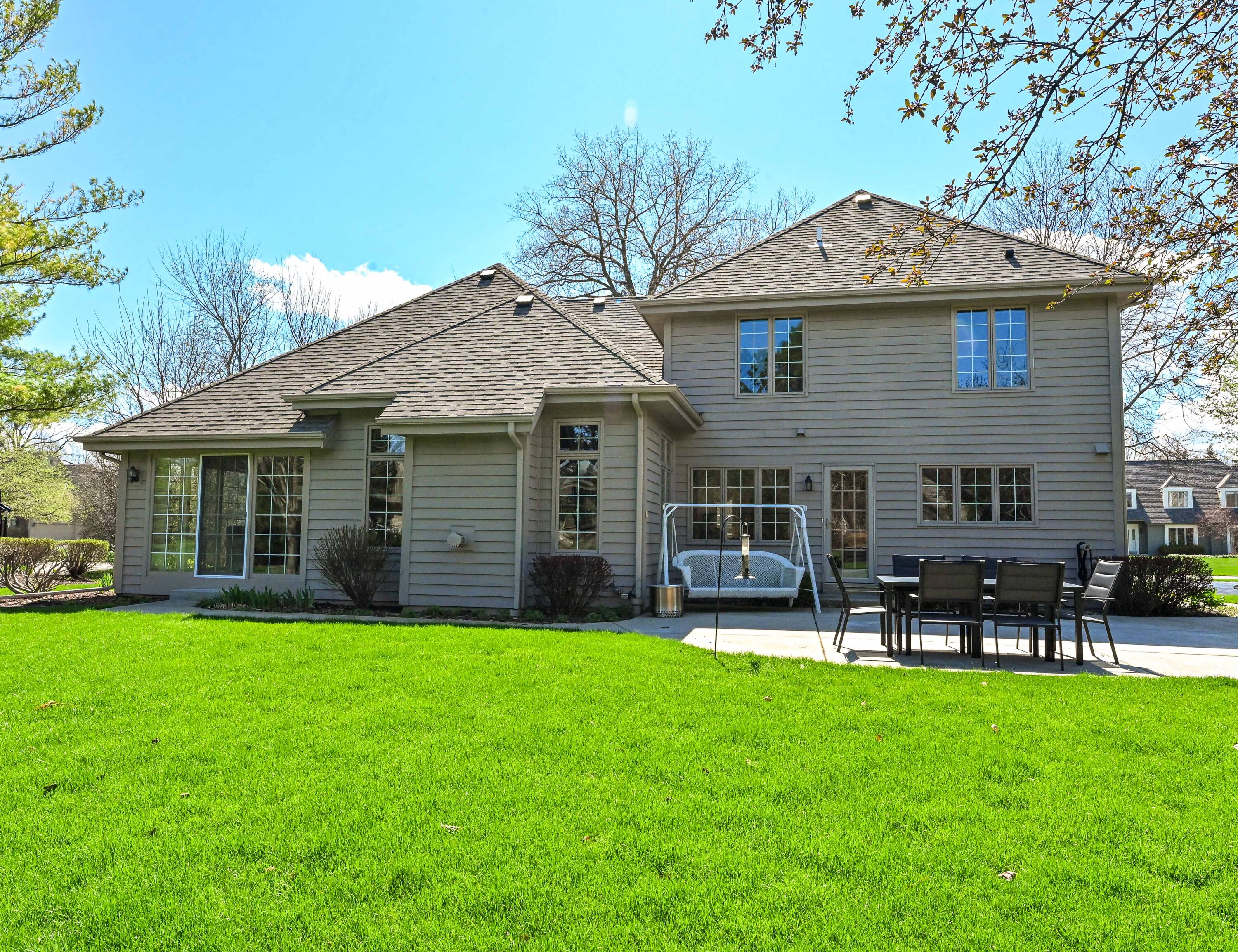 17700 Parish Drive Brookfield, WI 53045 - Photo 40 of 42 Back View