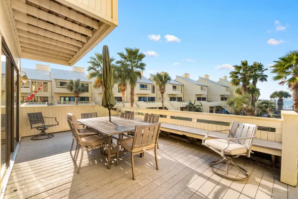 $699,000 | 8520 Gulf Boulevard, Unit 15, Navarre, FL 32566