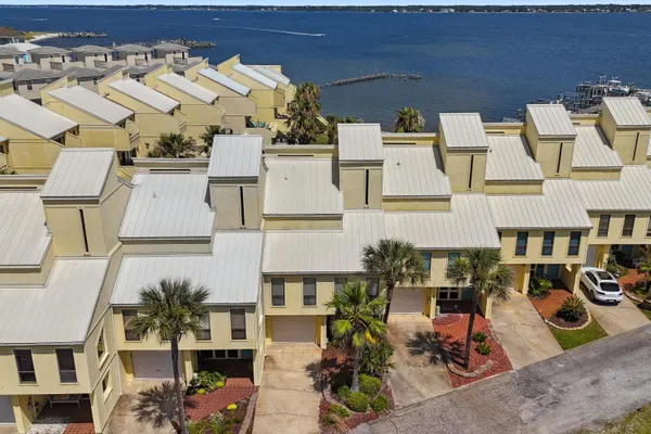 $699,000 | 8520 Gulf Boulevard, Unit 15, Navarre, FL 32566