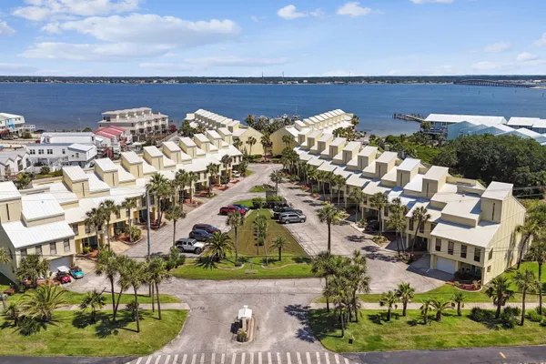 $699,000 | 8520 Gulf Boulevard, Unit 15, Navarre, FL 32566