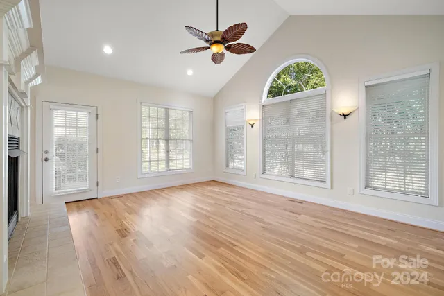 $729,900 | 2488 Birdie Lane Northeast, Conover, NC 28613