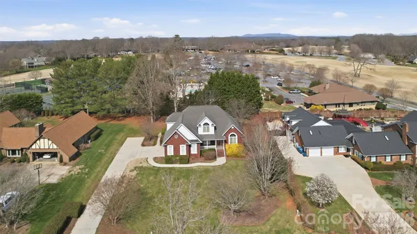 $729,900 | 2488 Birdie Lane Northeast, Conover, NC 28613