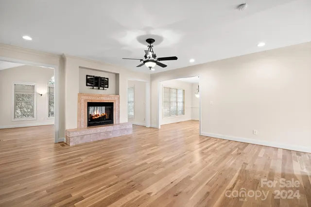 $729,900 | 2488 Birdie Lane Northeast, Conover, NC 28613