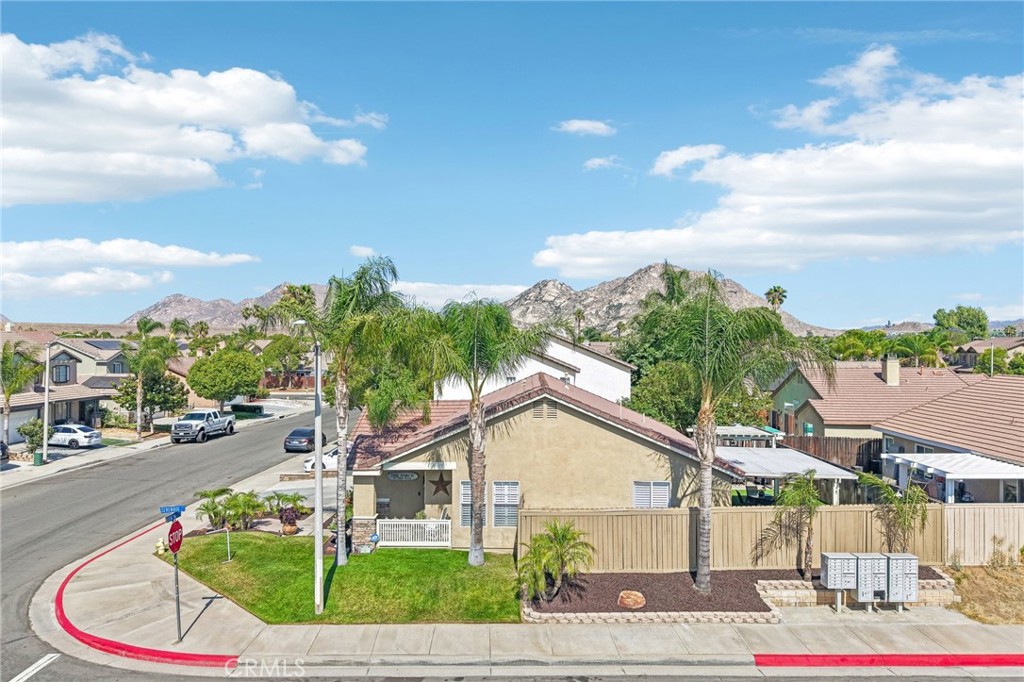 1201 Lilac Ridge Drive Perris, CA 92571 - Photo 47 of 50