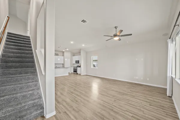 $2,950 | 19111 Shoreside Terrace Drive, Manvel, TX 77578