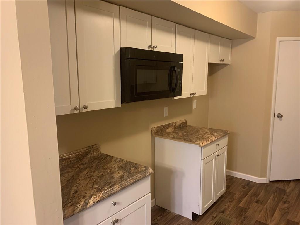 6816 Georgetown Road Indianapolis, IN 46268 - Photo 5 of 9 Gallery Image 5