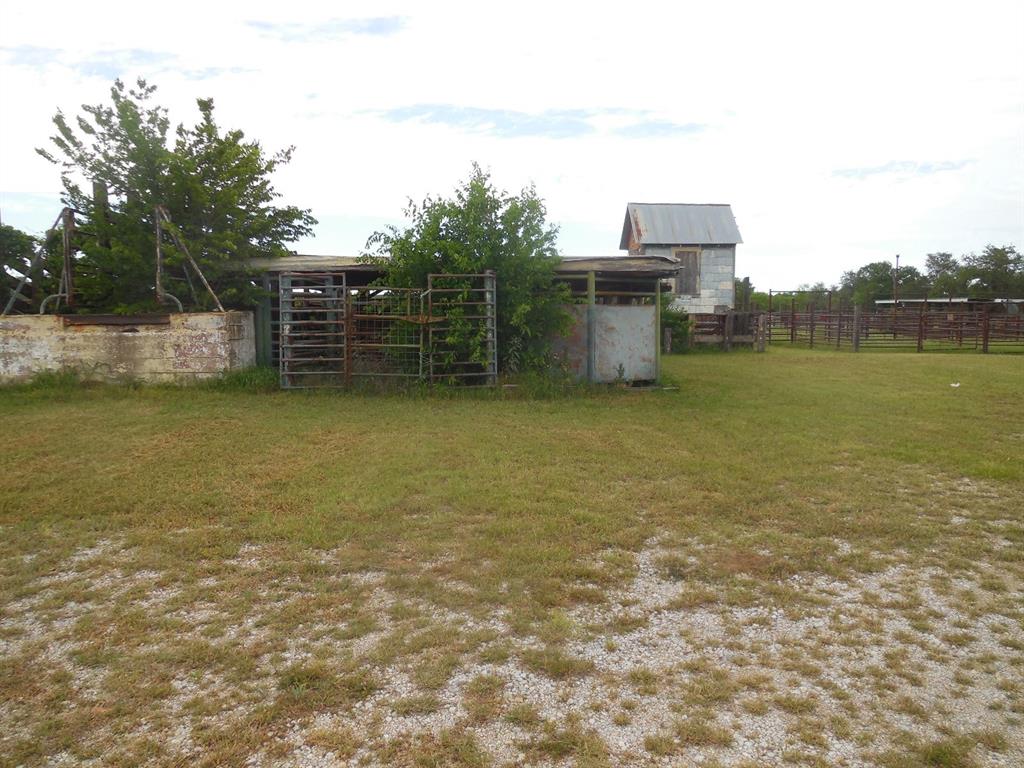 605 East Loop 254 Ranger, TX 76470 - Photo 3 of 21 a view of a ocean view