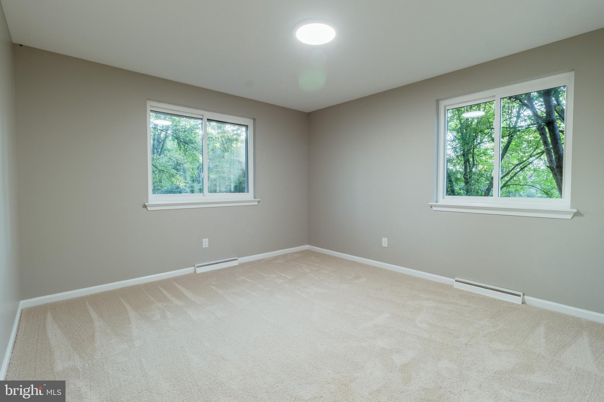 837 Summerset Drive Hockessin, DE 19707 - Photo 30 of 45 Bedroom 3