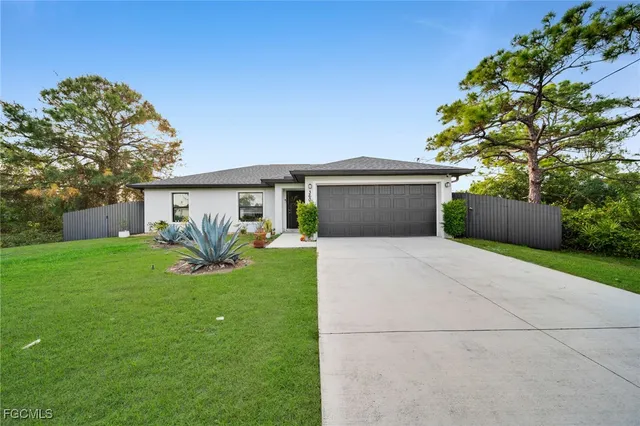 $324,999 | 3601 June Avenue North, Lehigh Acres, FL 33971