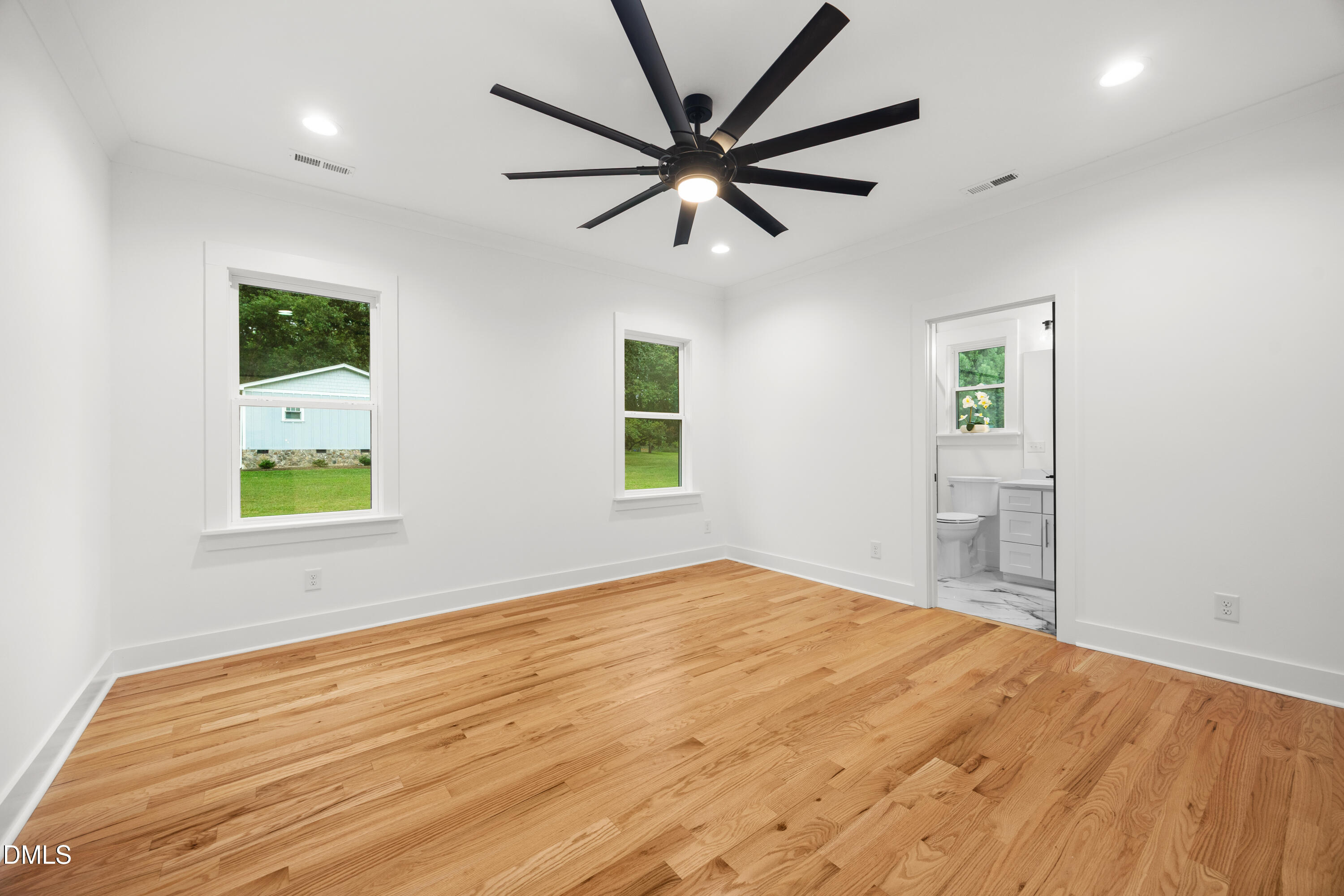 1804 Carpenter Pond Road Raleigh, NC 27613 - Photo 18 of 40 Primary bed 3