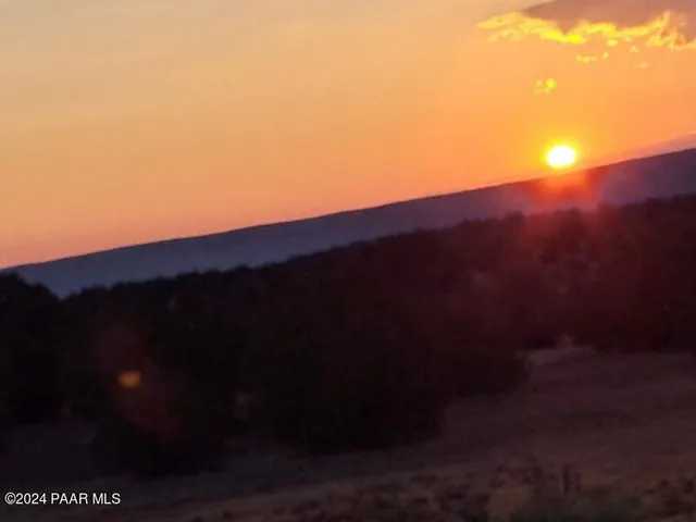 $149,000 | 56539 El Parque Circle, Seligman, AZ 86337