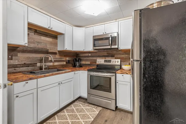 $125,000 | 11229 Lake Street, Evart, MI 49631