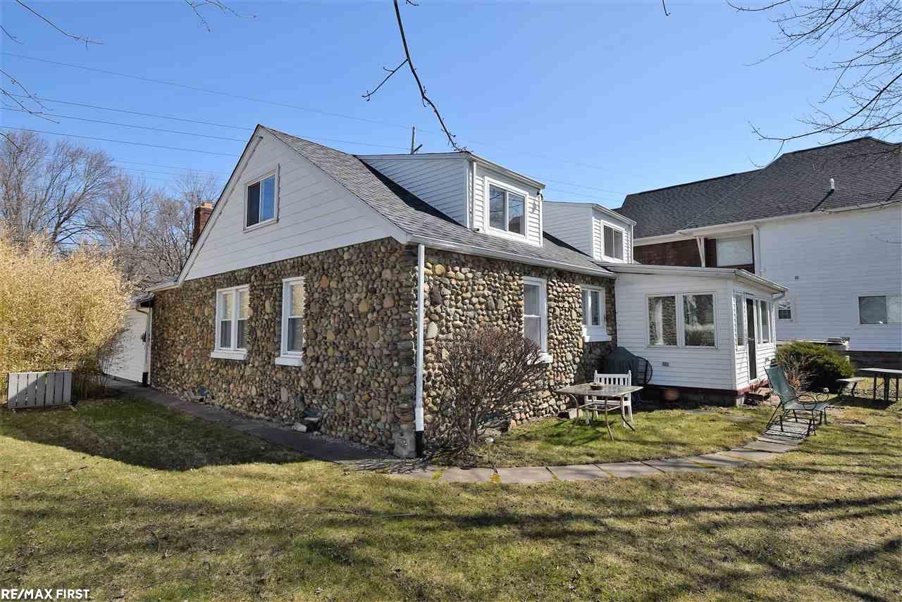 3915 Pointe Tremble Road Algonac, MI 48001 - Photo 7 of 39 31345808-6.JPG