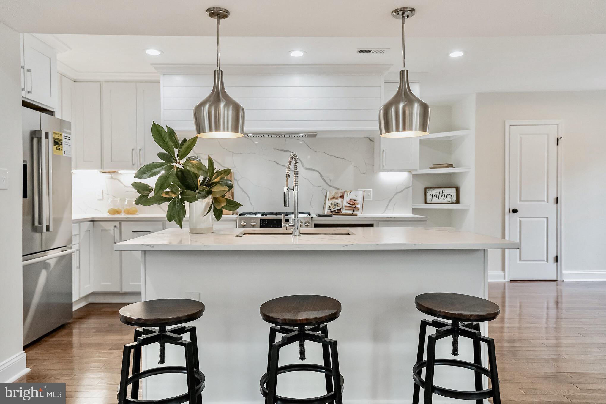 625 Ridgely Avenue Annapolis, MD 21401 - Photo 3 of 78