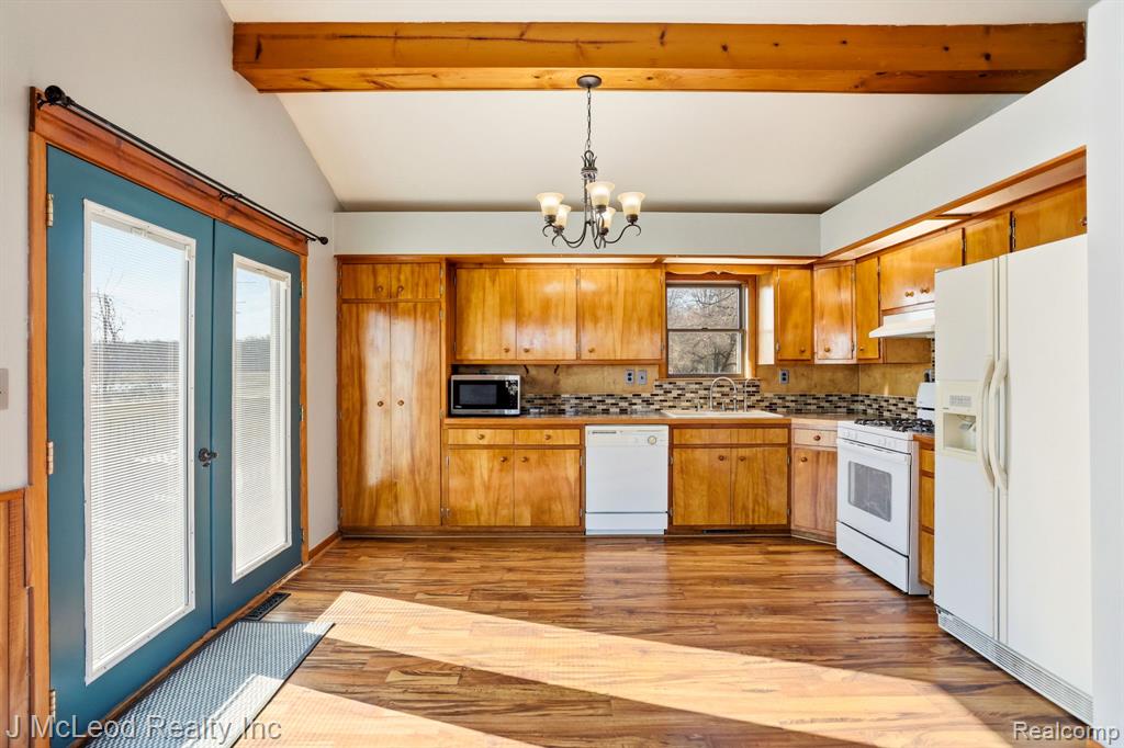 7507 West Caro Road Reese, MI 48757 - Photo 12 of 29