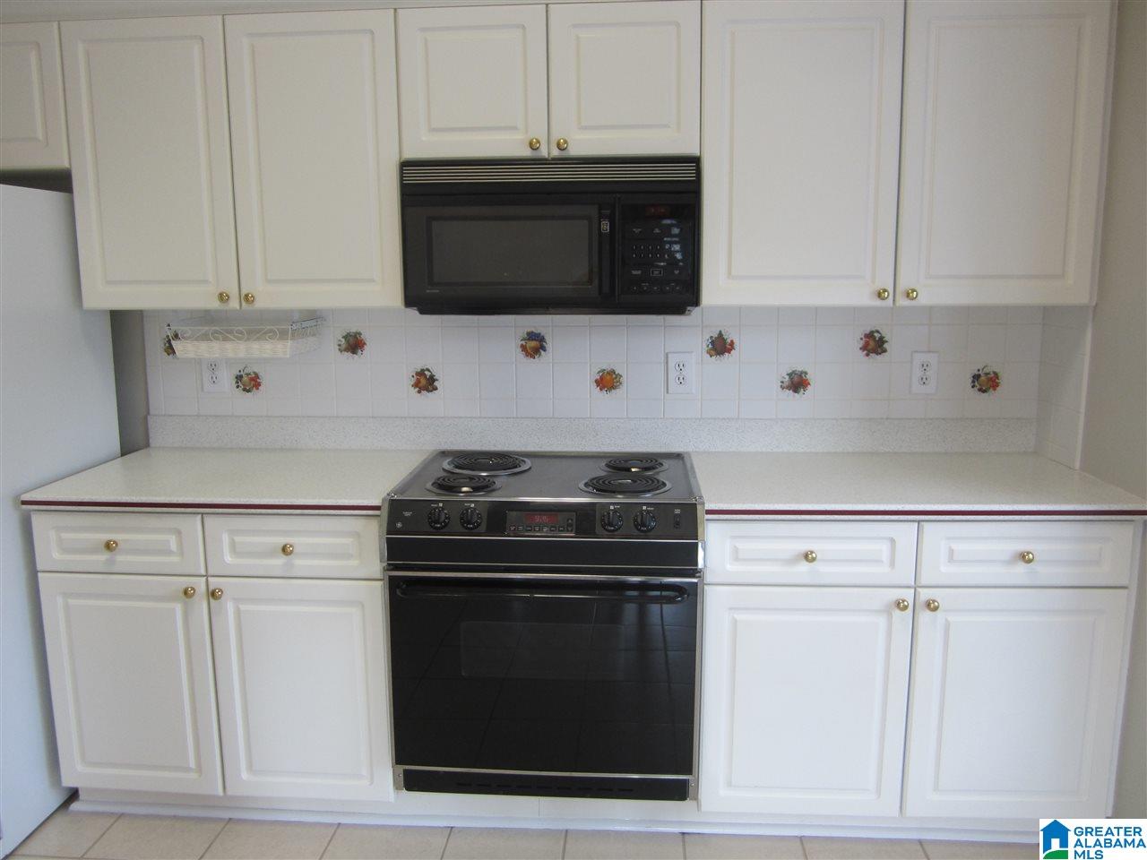 1163 Al Seier Road Birmingham, AL 35226 - Photo 7 of 29