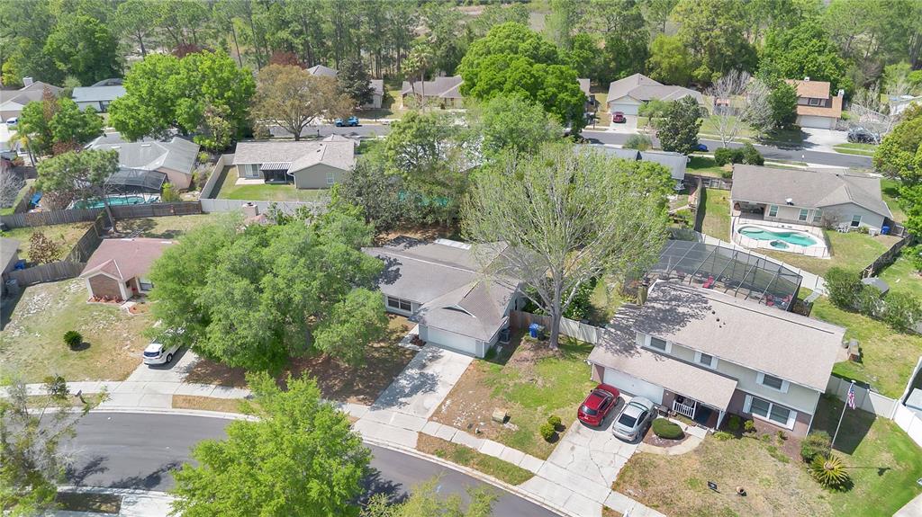 1050 Dishman Loop Oviedo, FL 32765 - Photo 28 of 32 an aerial view of residential houses with outdoor space
