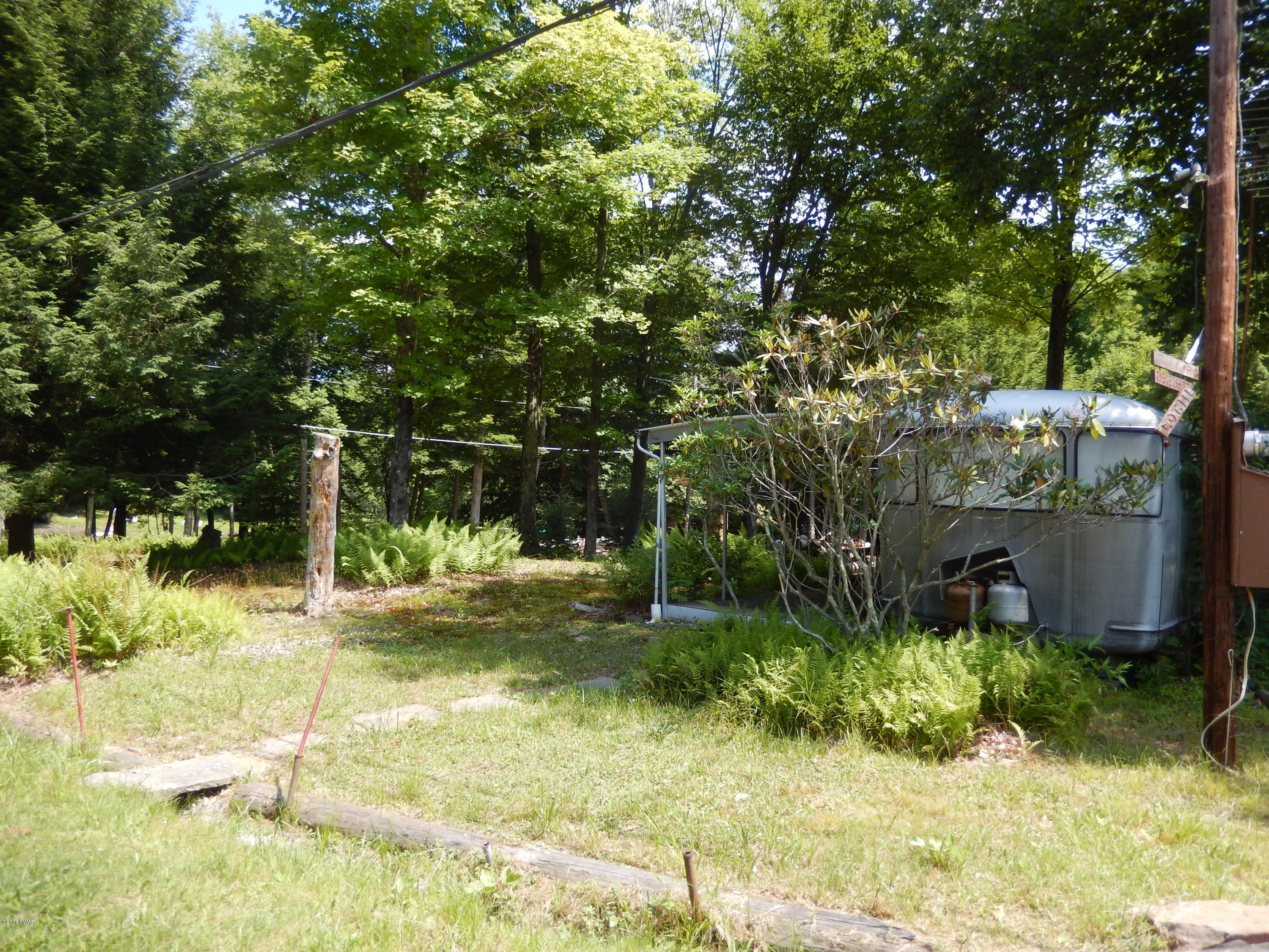 147 Riverside Drive Honesdale, PA 18431 - Photo 4 of 16