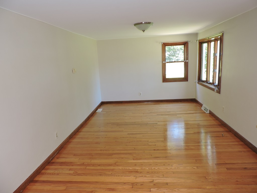 84 Manchonis Road Wilbraham, MA 01095 - Photo 7 of 16 Gallery Image 7