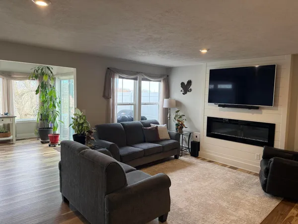 $409,500 | 1633 Thyme Drive, Unit 2, Byron Center, MI 49315