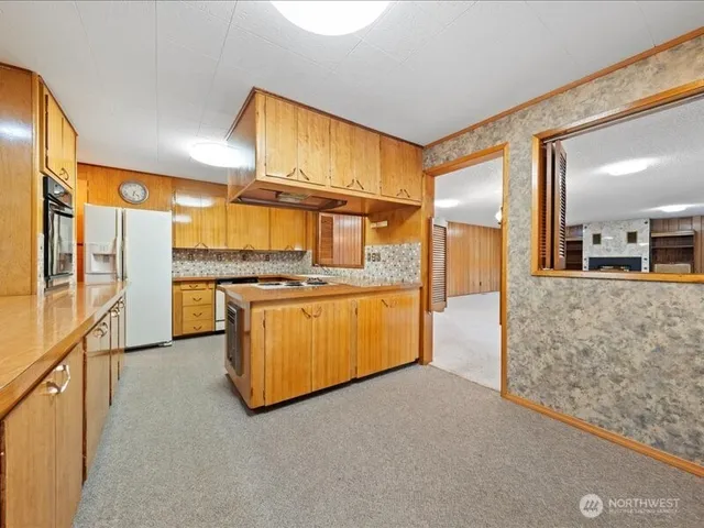 $320,000 | 422 South 8th Avenue, Othello, WA 99344