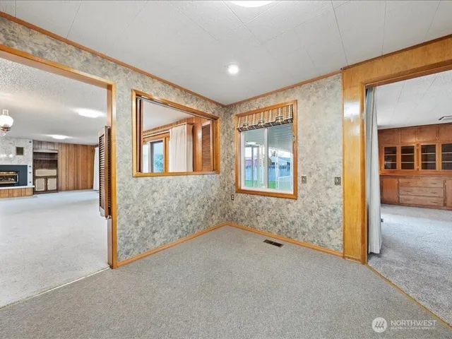 $320,000 | 422 South 8th Avenue, Othello, WA 99344