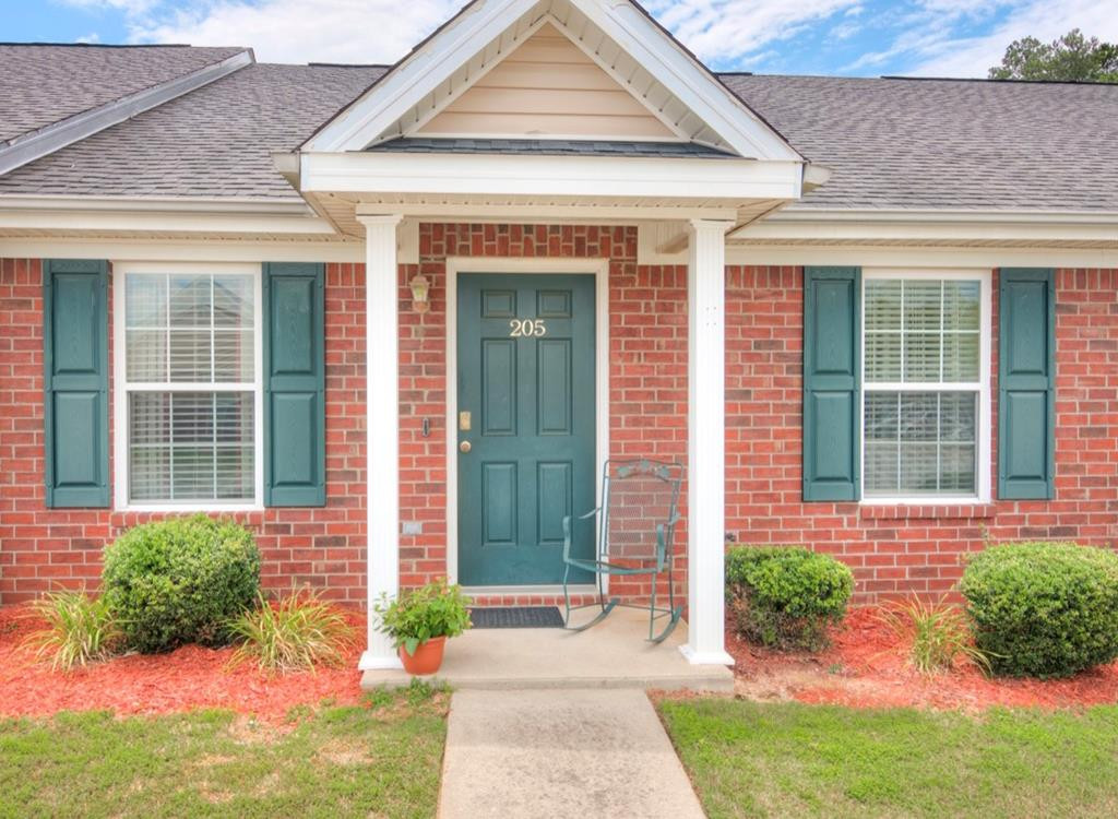 205 Lynbrook Way Grovetown, GA 30813 - Photo 1 of 19 Main View