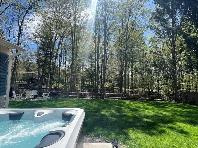 $4,000 | 12 Forest Road, New Hartford, NY 13501