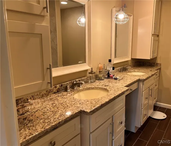 $4,000 | 12 Forest Road, New Hartford, NY 13501