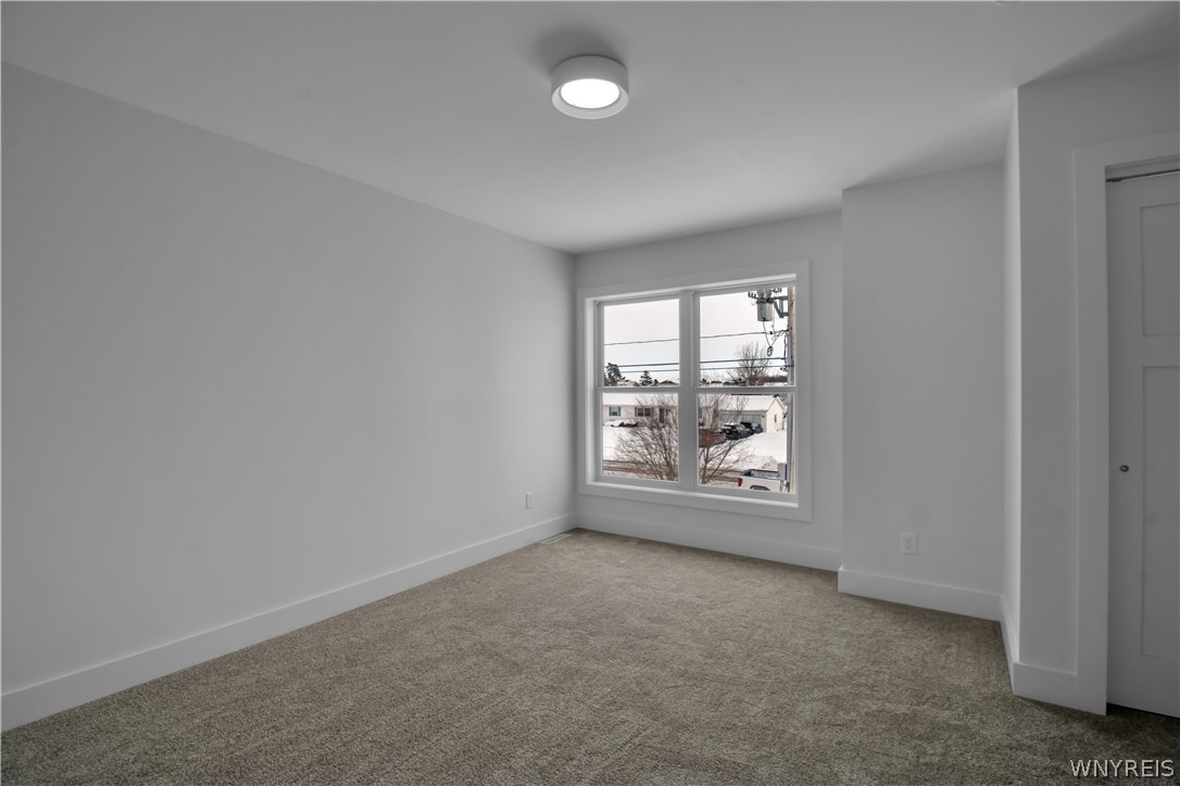 3849 Mapleton Road Wheatfield, NY 14120 - Photo 31 of 50