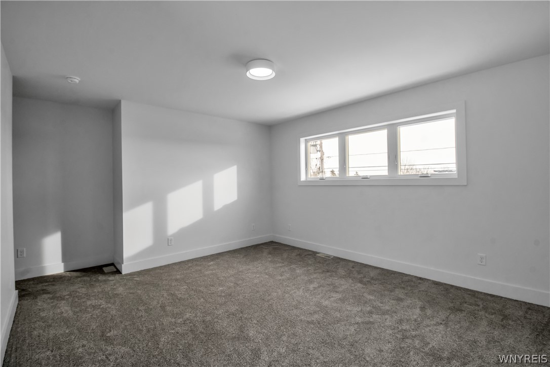 3849 Mapleton Road Wheatfield, NY 14120 - Photo 43 of 50