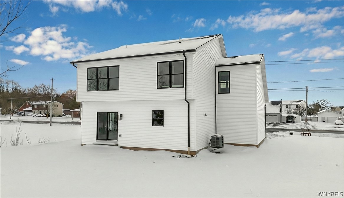 3849 Mapleton Road Wheatfield, NY 14120 - Photo 5 of 50