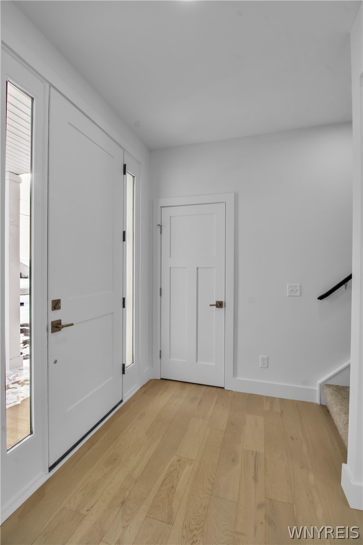 3849 Mapleton Road Wheatfield, NY 14120 - Photo 6 of 50