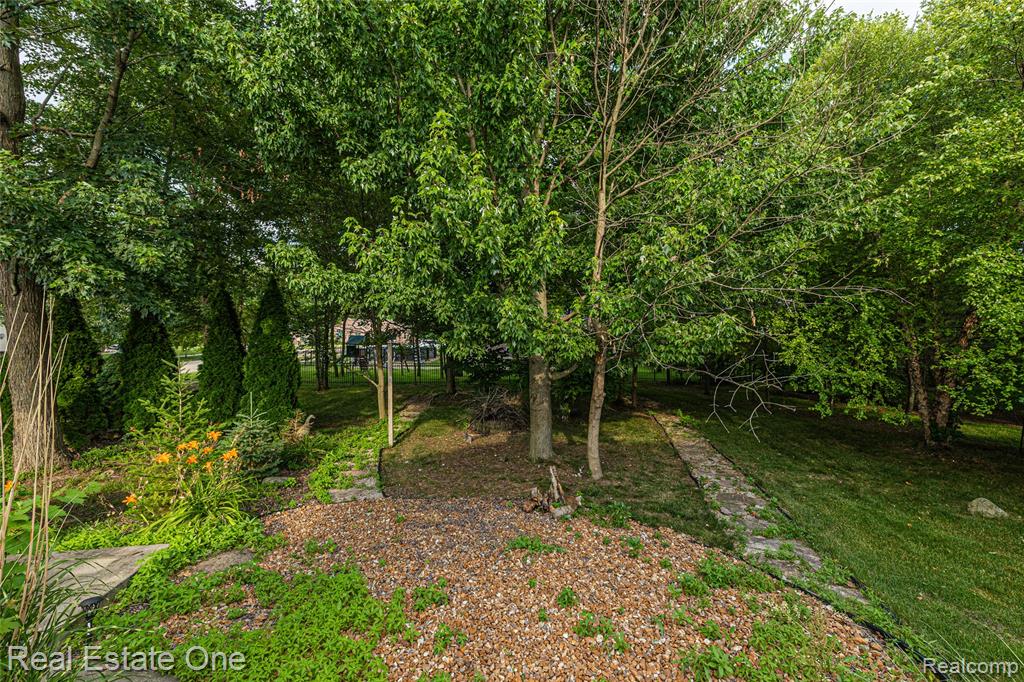 51992 Boland Road Chesterfield, MI 48047 - Photo 45 of 51