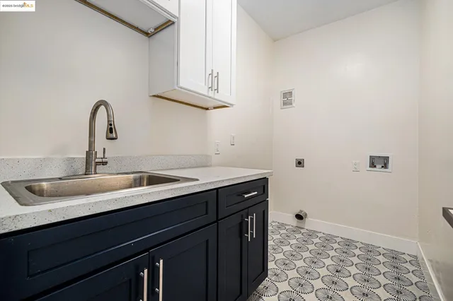 $1,599,000 | 218 The Knoll, Orinda, CA 94563