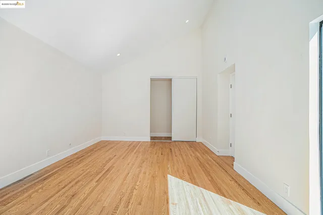 $1,599,000 | 218 The Knoll, Orinda, CA 94563