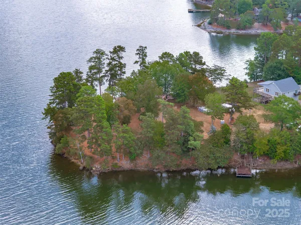 $475,000 | 20 Hidden Circle Lane, Liberty Hill, SC 29074
